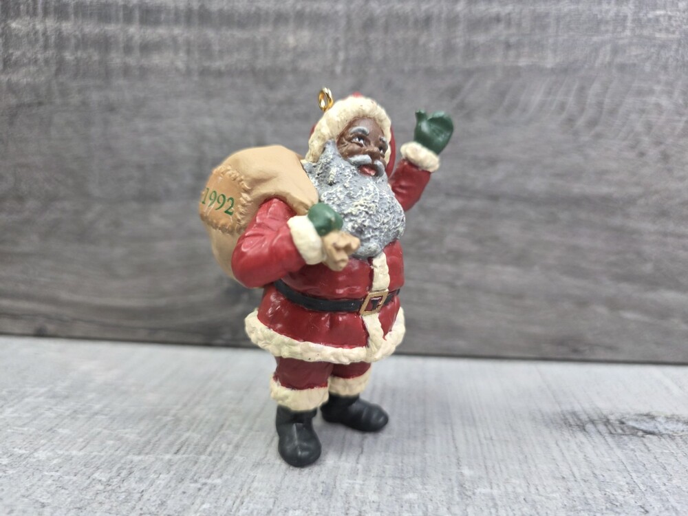 Hallmark Ornament Cheerful Santa African American Christmas 1992 Vtg 55bb5